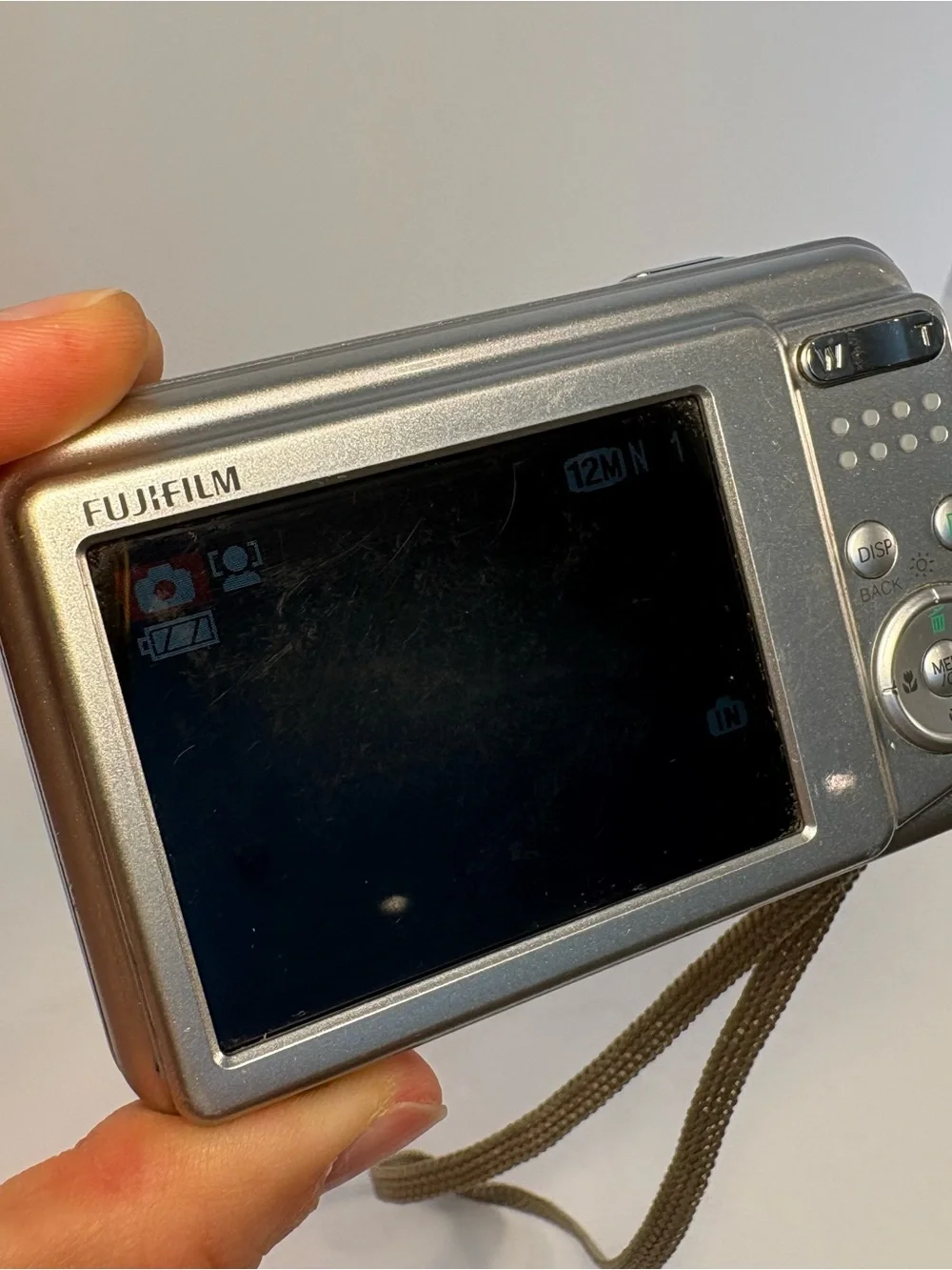 Fujifilm Digital Camera FinePix A220 12.2MP Silver Tested